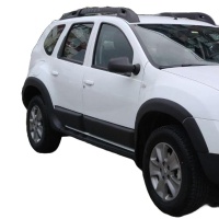 Oneway lemy blatn�k� + panely bo�n�ch dve�� Dacia Duster I -- rok v�roby 2010-2017 - matn� �ern�