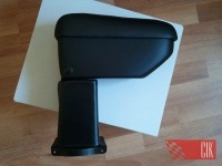Loketn� op�rka Dacia Duster -- od roku v�roby 2010-